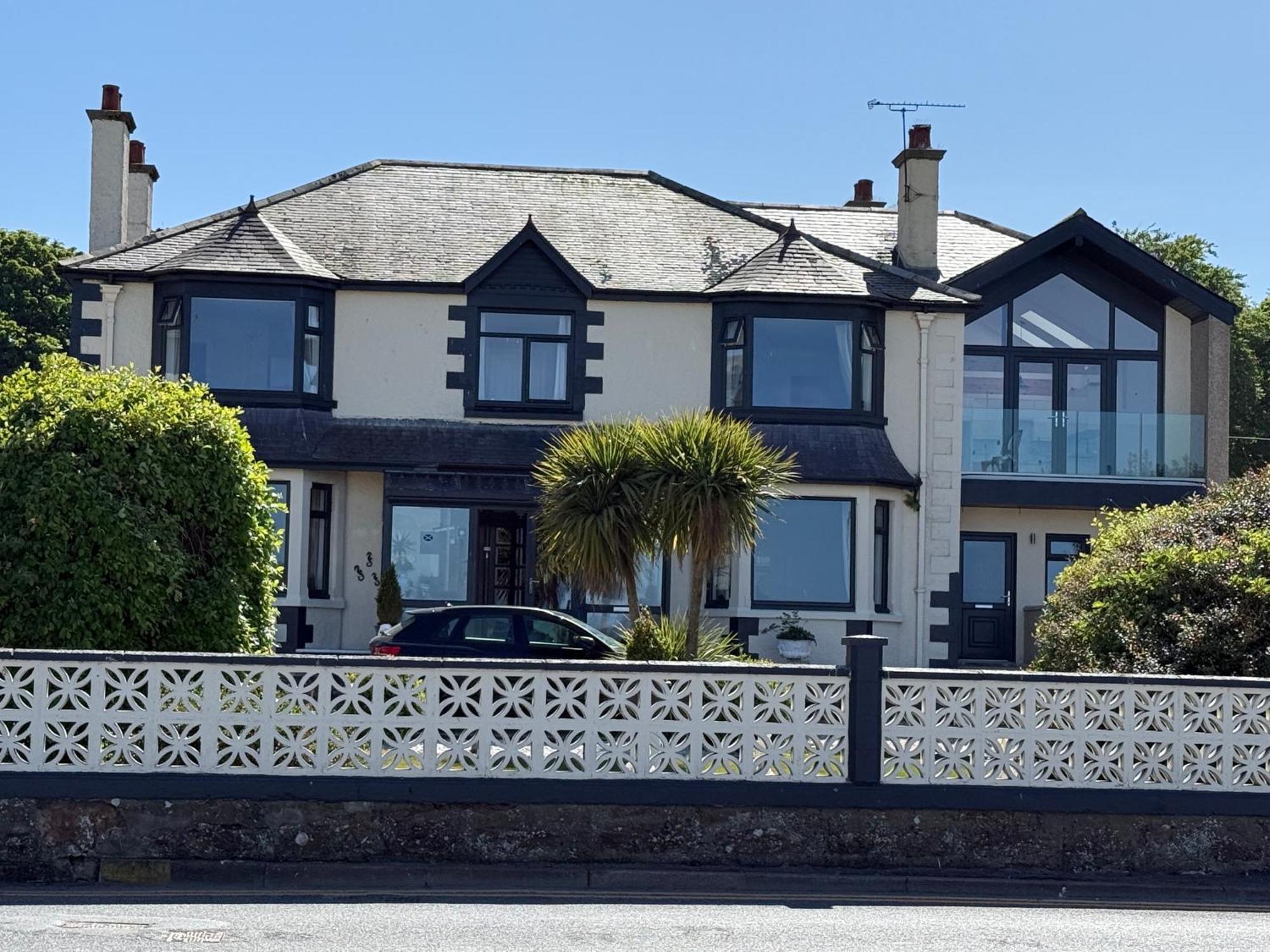 "Room Only" At Wetherby Nairn Exterior photo